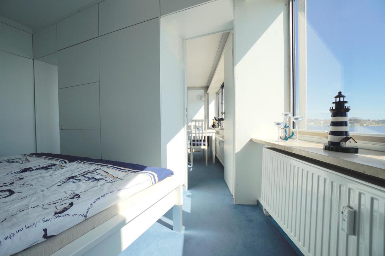 Ferienwohnung Schleiloge Mit Panoramablick Auf Die Schlei Шлезвіг Екстер'єр фото